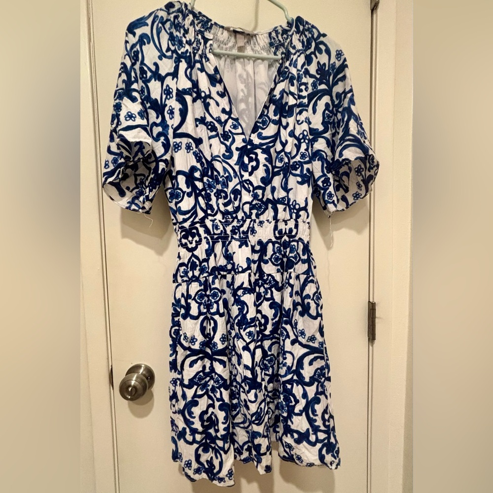 H&M Elegant Blue and White XSm Patterned Dress